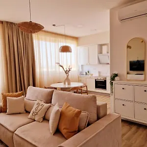 https://arena-sunset-app-pula.pula-hotels.org