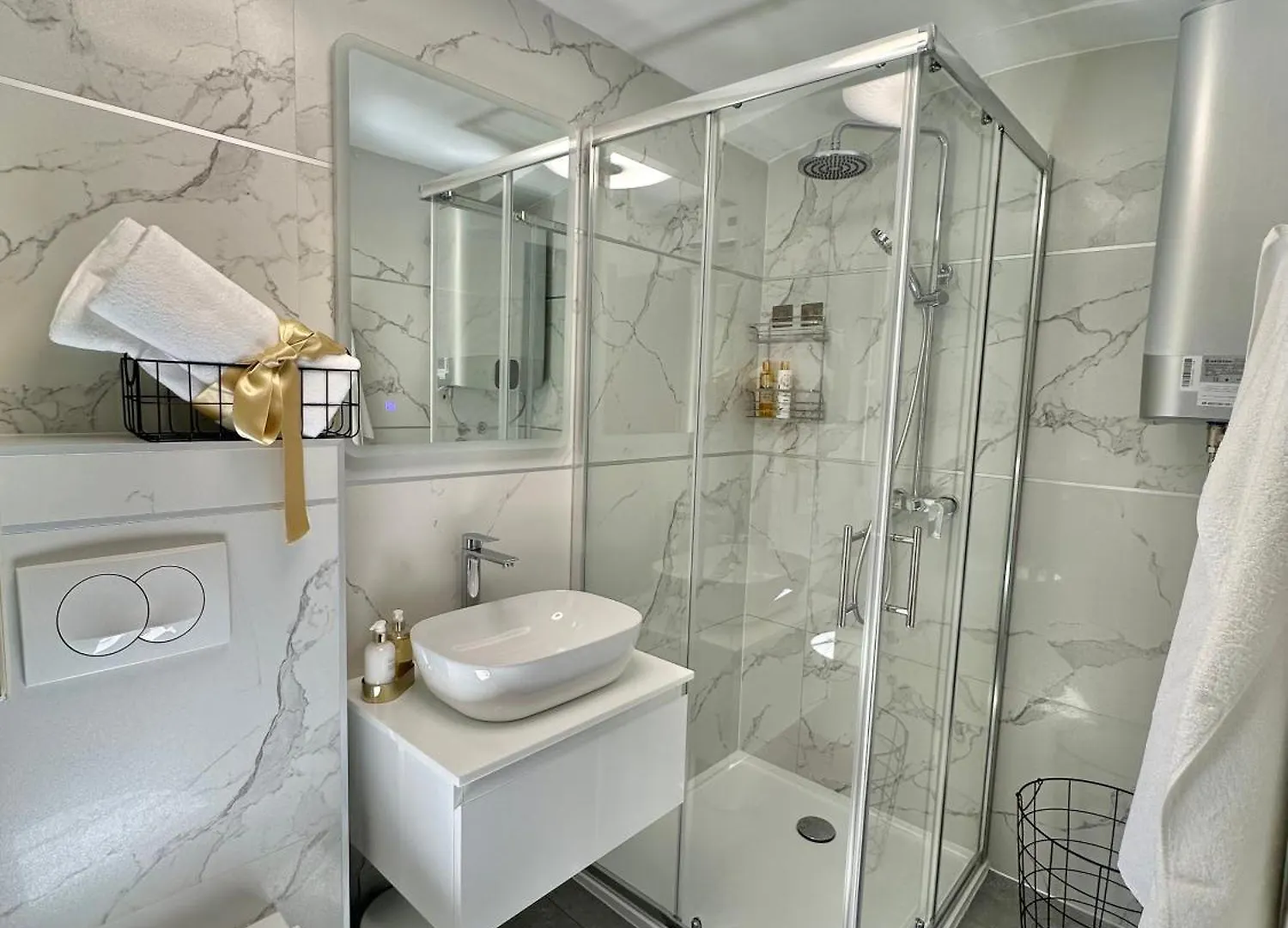 Diocletian Wine Studio Apartment Split